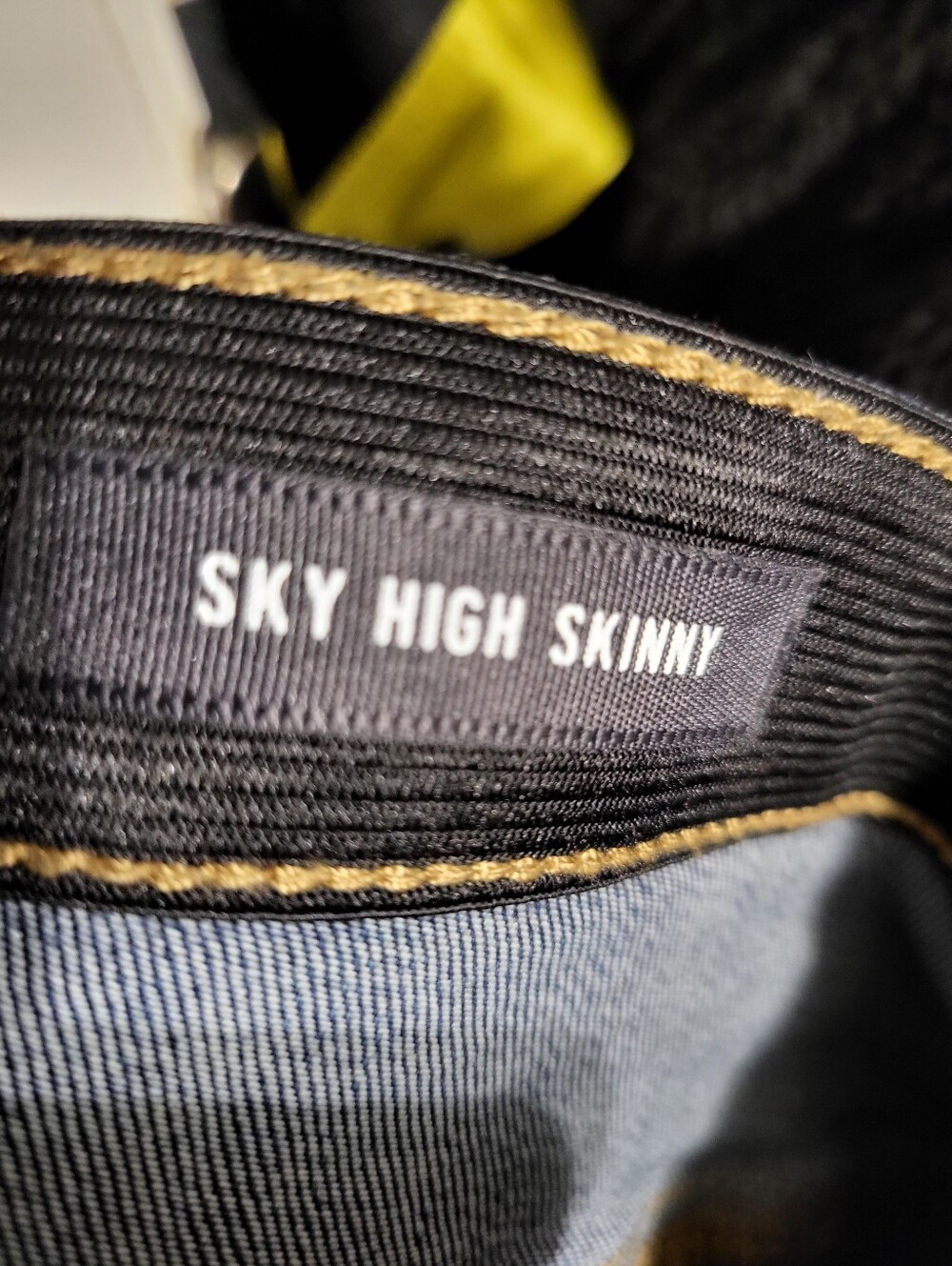 TORRID SKY HIGH SKINNY JEANS SZ 22R - Picture 6 of 9